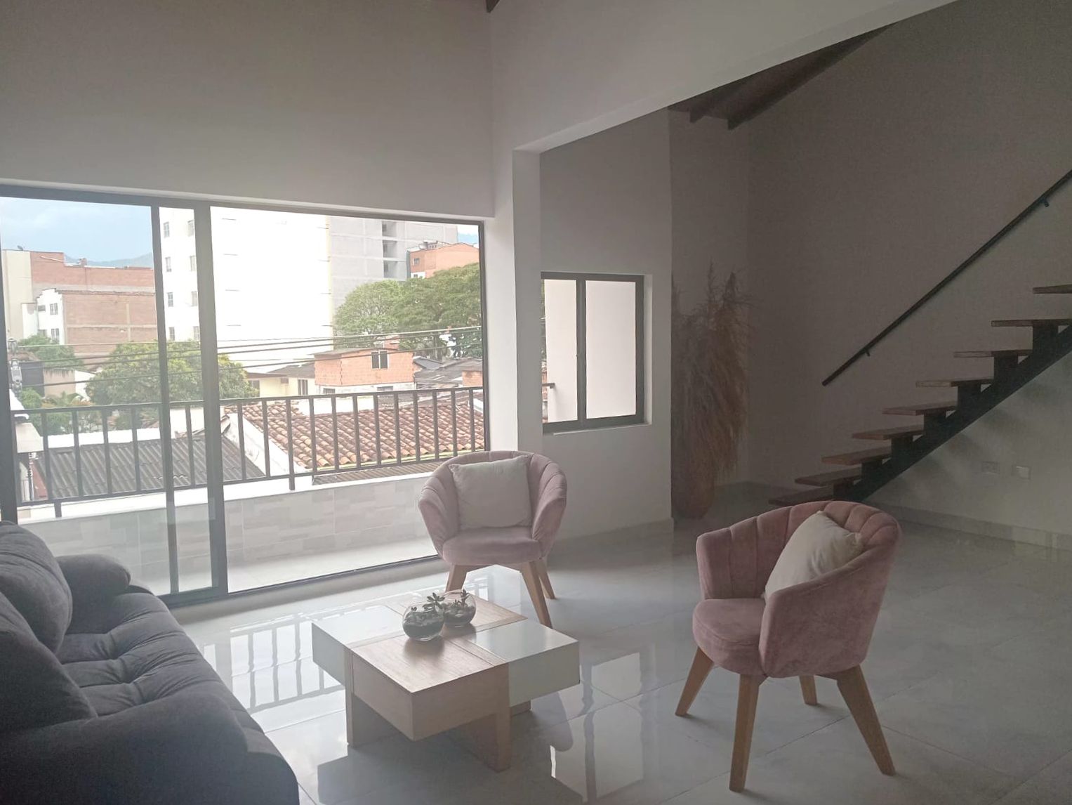 Apartamento en venta Antioquia Medellín Las Acacias 166 m2 Habitaciones 3 Baños 3 Garajes 1 Precio $800000000