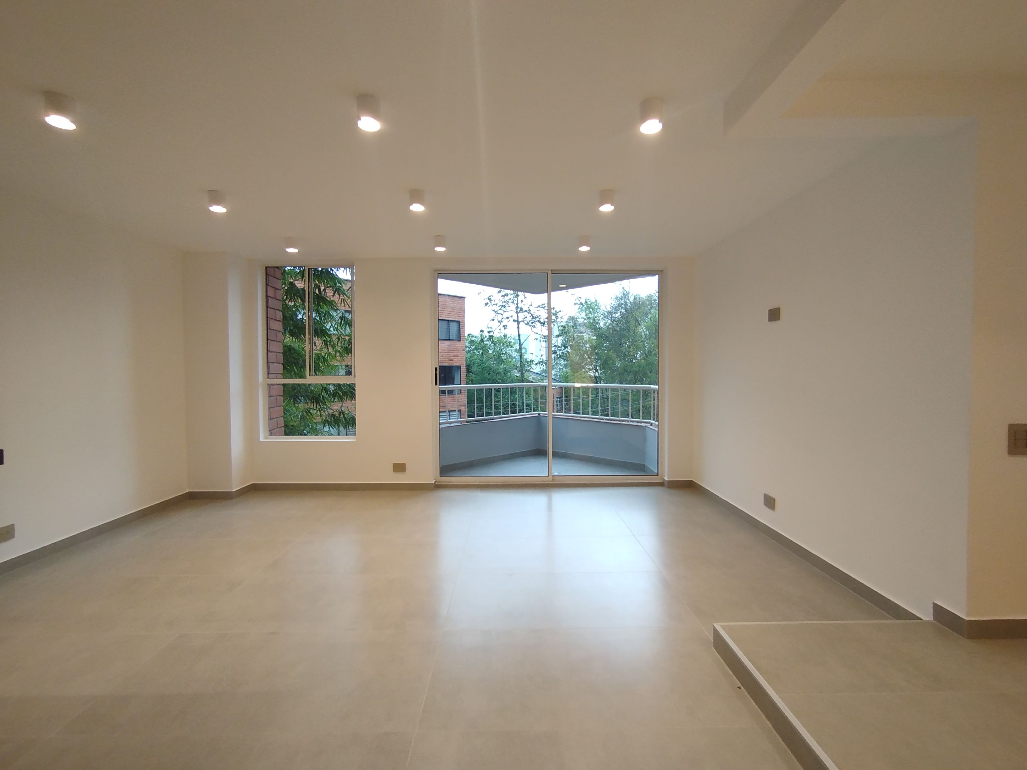 Apartamento en arriendo Antioquia Medellín San Lucas 80 m2 Habitaciones 2 Baños 2 Garajes 1 Precio $4200000