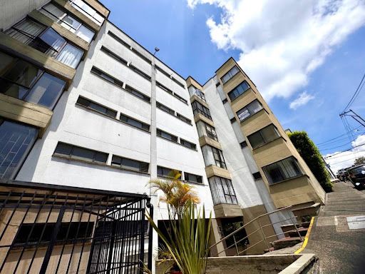 Apartamento en arriendo Risaralda Pereira San Jose 128 m2 Habitaciones 4 Baños 3 Garajes 1 Precio $3000000