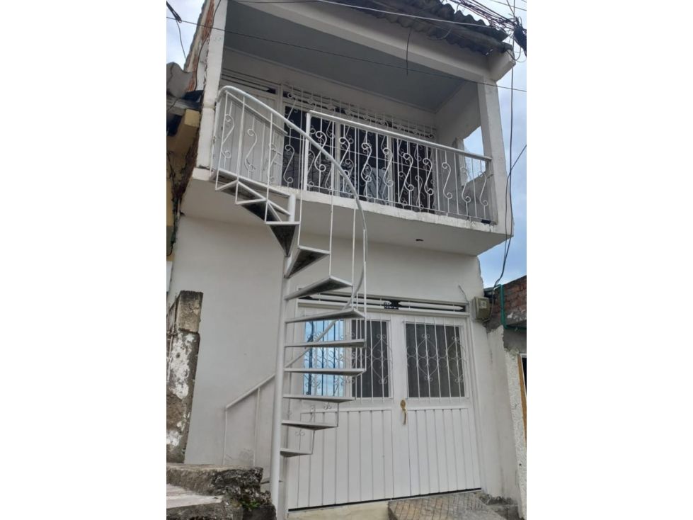 Casa en venta Valle Del Cauca Guadalajara De Buga Alto Bonito 136 m2 Habitaciones 5 Baños 2 Garajes 0 Precio $190000000