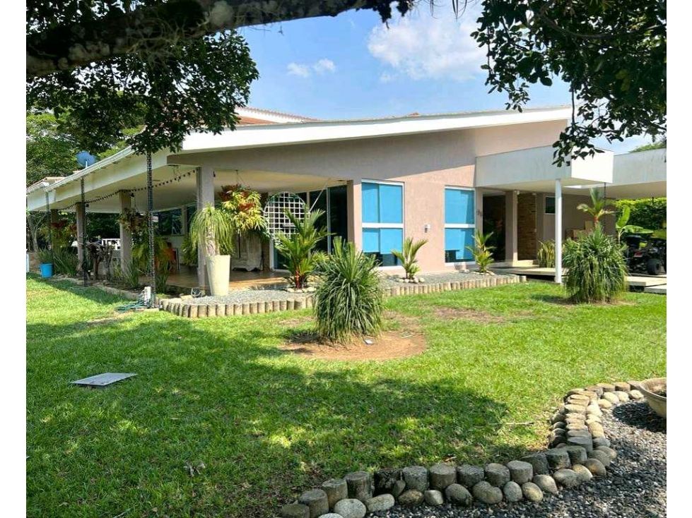 Casa en venta Valle Del Cauca Jamundí Jamundí 450 m2 Habitaciones 4 Baños 6 Garajes 4 Precio $1600000000