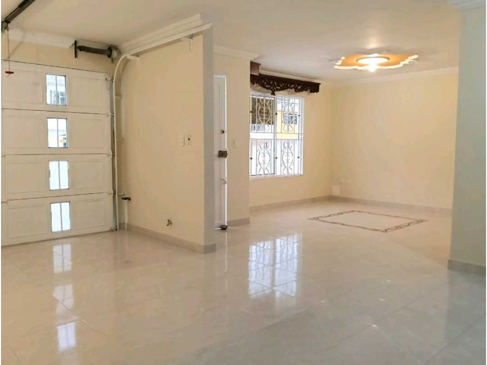 Casa en venta Valle Del Cauca Tuluá Urbanización Villa Campestre 240 m2 Habitaciones 5 Baños 3 Garajes 1 Precio $680000000