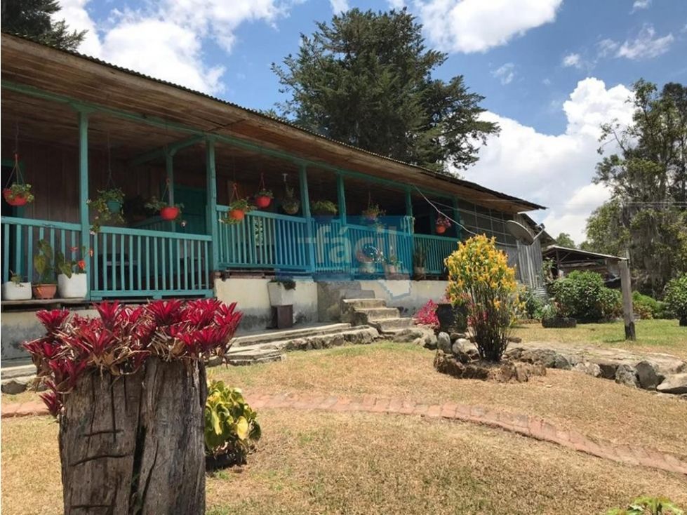 Finca en venta Valle Del Cauca Palmira Palmira 300 m2 Habitaciones 4 Baños 2 Garajes 0 Precio $4450000000