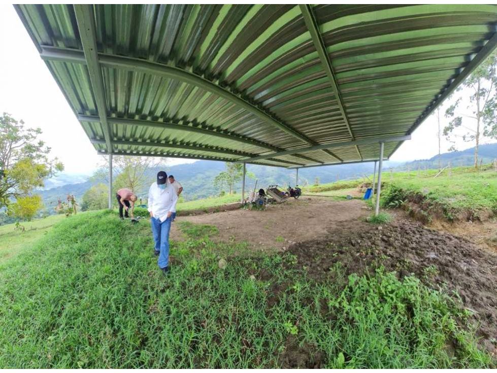 Finca en venta Valle Del Cauca Guadalajara De Buga Guadalajara De Buga 147200 m2 Habitaciones 3 Baños 1 Garajes 5 Precio $450000000