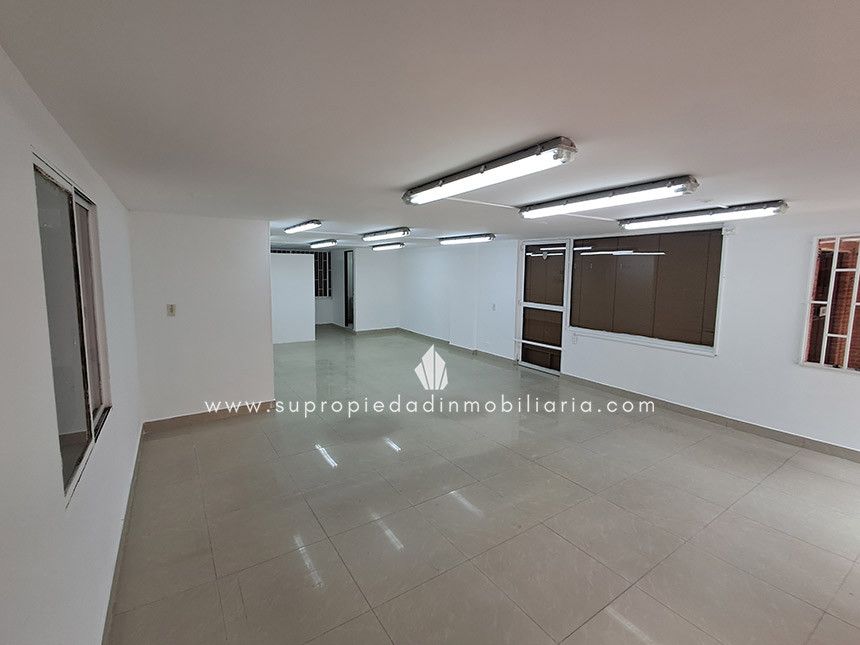 Local en arriendo Cundinamarca Bogotá Chicó Norte 44 m2 Habitaciones 0 Baños 1 Garajes 0 Precio $4900000