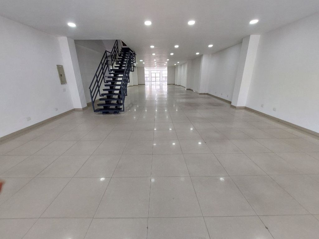 Edificio en arriendo Valle Del Cauca Cali Los Libertadores 1484 m2 Habitaciones 0 Baños 14 Garajes 2 Precio $29900000