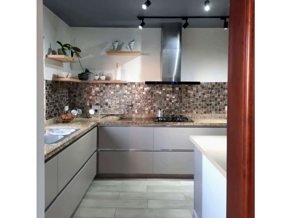 Apartamento en venta Valle Del Cauca Cali Santa Rita 190 m2 Habitaciones 3 Baños 3 Garajes 3 Precio $780000000