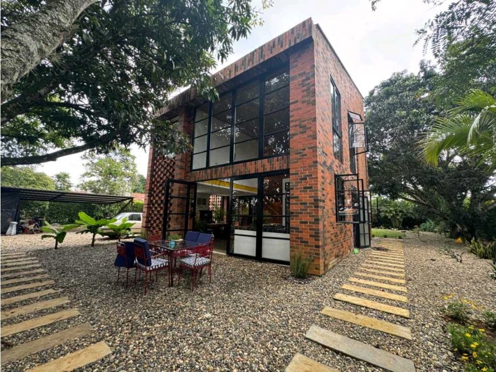 Casa en venta Valle Del Cauca Jamundí Jamundí 160 m2 Habitaciones 3 Baños 2 Garajes 4 Precio $1234000000