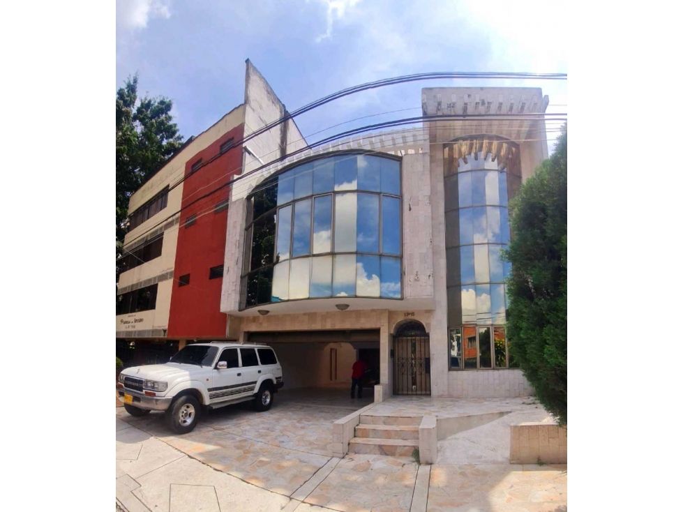 Casa en venta Valle Del Cauca Cali El Ingenio 499 m2 Habitaciones 6 Baños 8 Garajes 3 Precio $1600000000