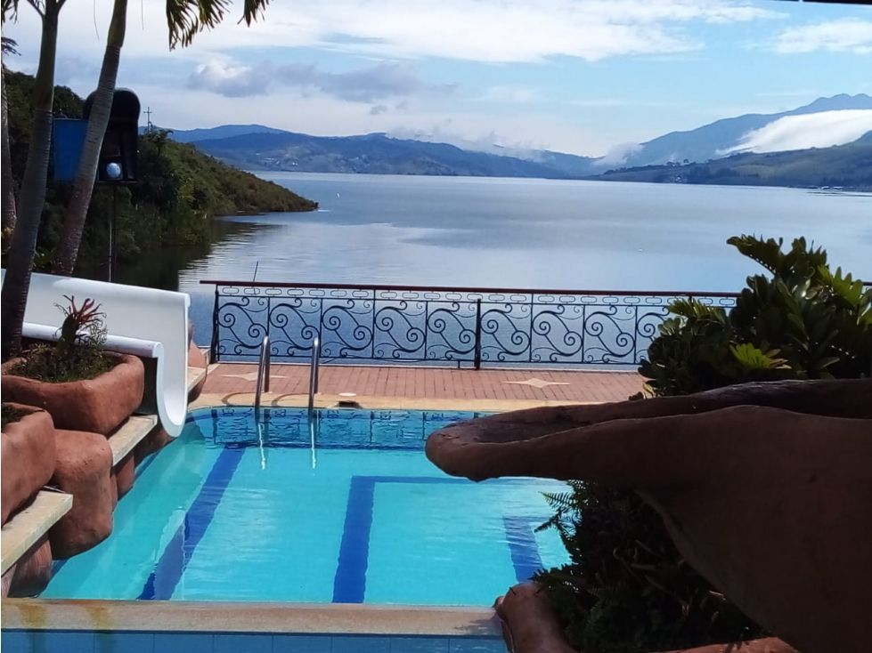 Finca en venta Valle Del Cauca Calima Calima 1500 m2 Habitaciones 8 Baños 5 Garajes 8 Precio $1850000000