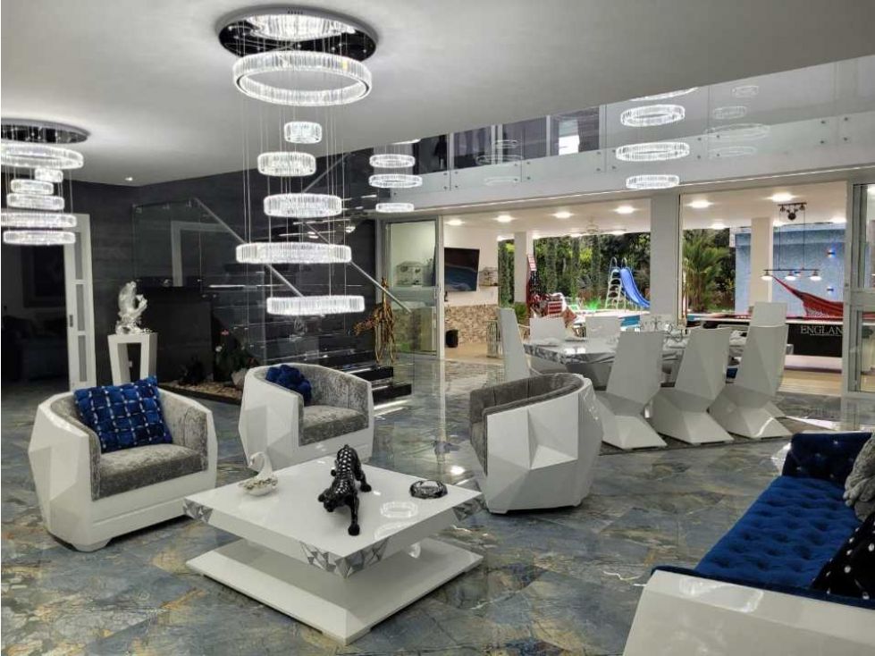 Casa en venta Valle Del Cauca Jamundí Ub Riveras De Las Mercedes 1500 m2 Habitaciones 6 Baños 8 Garajes 15 Precio $4500000000