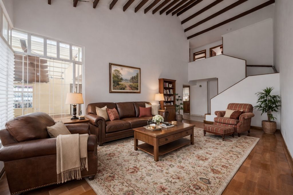 Casa en venta Cundinamarca Bogotá Mónaco 234 m2 Habitaciones 5 Baños 4 Garajes 3 Precio $1150000000