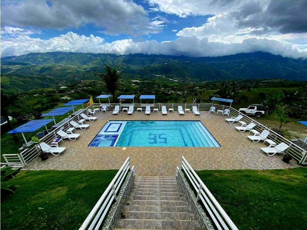 Finca en venta Valle Del Cauca Dagua Dagua 112000 m2 Habitaciones 5 Baños 5 Garajes 29 Precio $6500000000