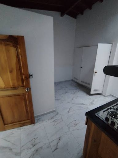 Local en arriendo Antioquia Medellín Santa Maria De Los Angeles 100 m2 Habitaciones 0 Baños 2 Garajes 0 Precio $3000000