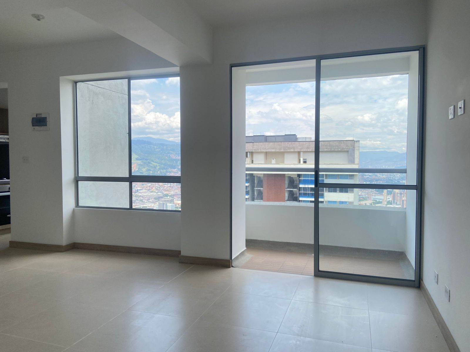 Apartamento en venta Antioquia Sabaneta Cortijo De San Jose 65 m2 Habitaciones 3 Baños 2 Garajes 1 Precio $510000000