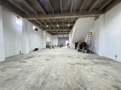 Bodega en arriendo Antioquia Medellín Enciso 215 m2 Habitaciones 0 Baños 2 Garajes 4 Precio $11800000