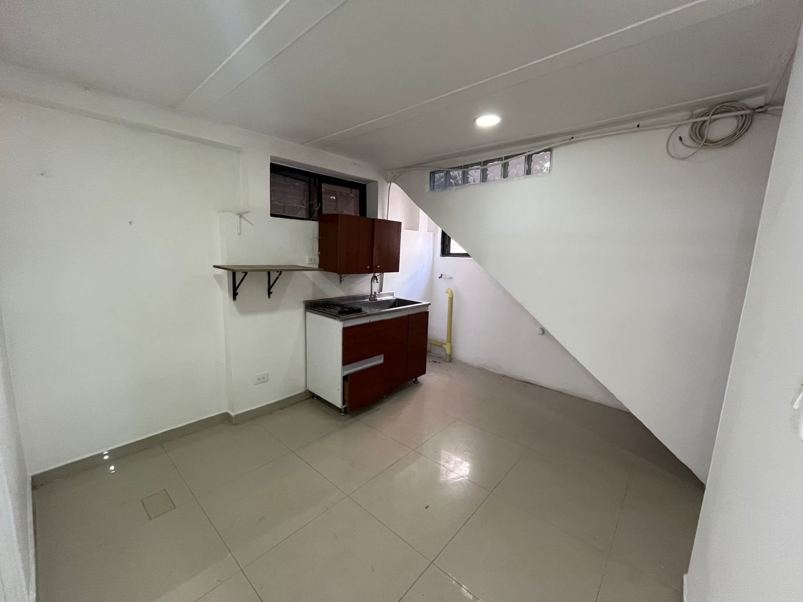 Apartamento en arriendo Antioquia Medellín Simon Bolivar 25 m2 Habitaciones 2 Baños 1 Garajes 0 Precio $1500000