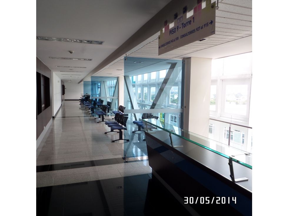 Consultorio en arriendo Valle Del Cauca Cali Eucarístico 132 m2 Habitaciones 0 Baños 4 Garajes 5 Precio $15000000