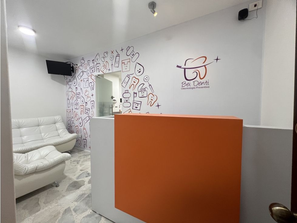 Oficina en venta Valle Del Cauca Cali San Pedro 40 m2 Habitaciones 0 Baños 1 Garajes 1 Precio $150000000