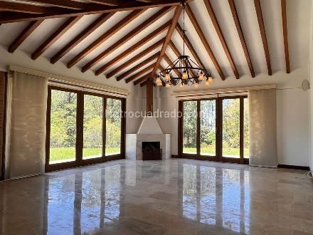 Casa en arriendo Antioquia Rionegro La Colina 600 m2 Habitaciones 3 Baños 6 Garajes 5 Precio $25000000