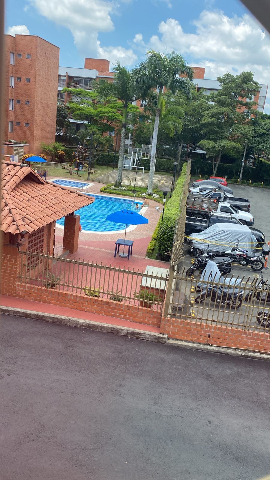 Apartamento en venta Valle Del Cauca Cali La Hacienda 62 m2 Habitaciones 3 Baños 2 Garajes 1 Precio $290000000