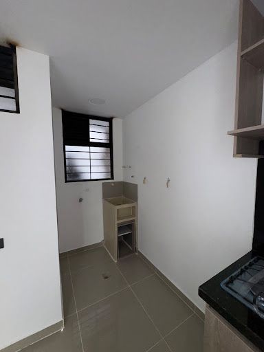 Apartaestudio en arriendo Antioquia Medellín Los Colores 30 m2 Habitaciones 1 Baños 1 Garajes 0 Precio $2000000