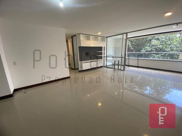 Apartamento en arriendo Antioquia Envigado Loma Del Barro 110 m2 Habitaciones 3 Baños 3 Garajes 1 Precio $4400000