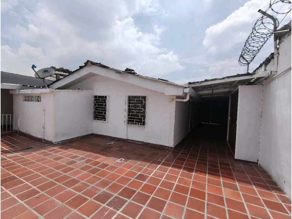 Casa en venta Valle Del Cauca Cali Vipasa 264 m2 Habitaciones 3 Baños 2 Garajes 6 Precio $530000000