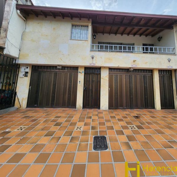 Casa en arriendo Antioquia Medellín Bolivariana 150 m2 Habitaciones 5 Baños 4 Garajes 1 Precio $4500000
