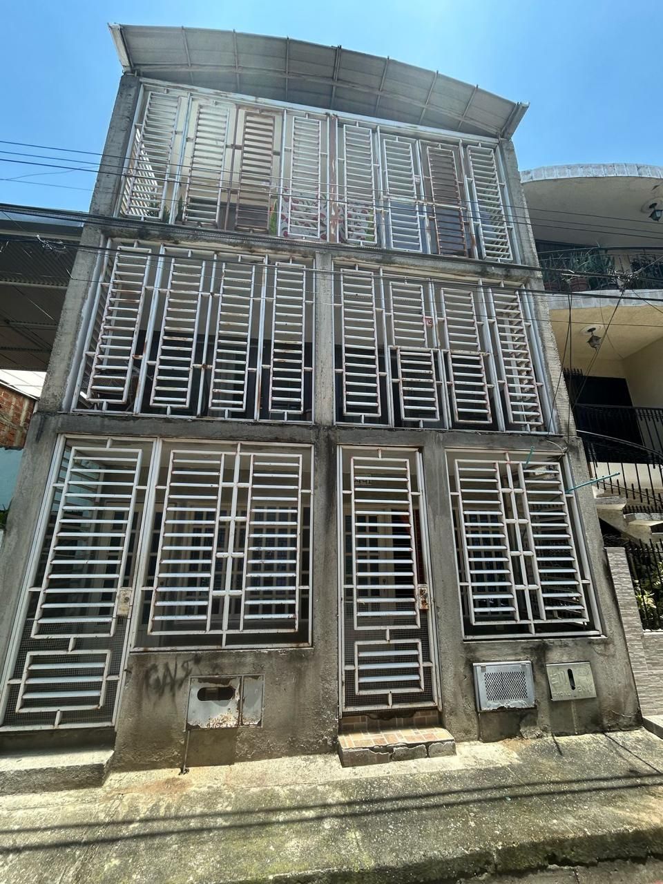 Casa en venta Valle Del Cauca Cali Ciudad Córdoba 270 m2 Habitaciones 7 Baños 3 Garajes 0 Precio $399000000