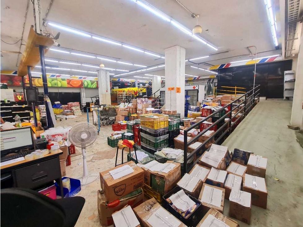 Local en venta Valle Del Cauca Cali Los Andes 437 m2 Habitaciones 0 Baños 4 Garajes 10 Precio $999000000