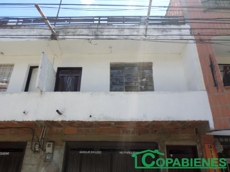 Apartaestudio en arriendo Antioquia Copacabana Villanueva 40 m2 Habitaciones 1 Baños 1 Garajes 0 Precio $330000