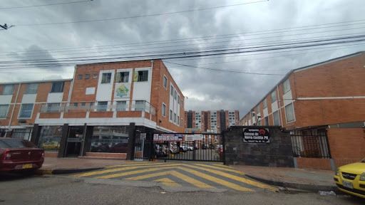 Casa en arriendo Cundinamarca Bogotá Campo Alegre 63 m2 Habitaciones 2 Baños 2 Garajes 0 Precio $1220000