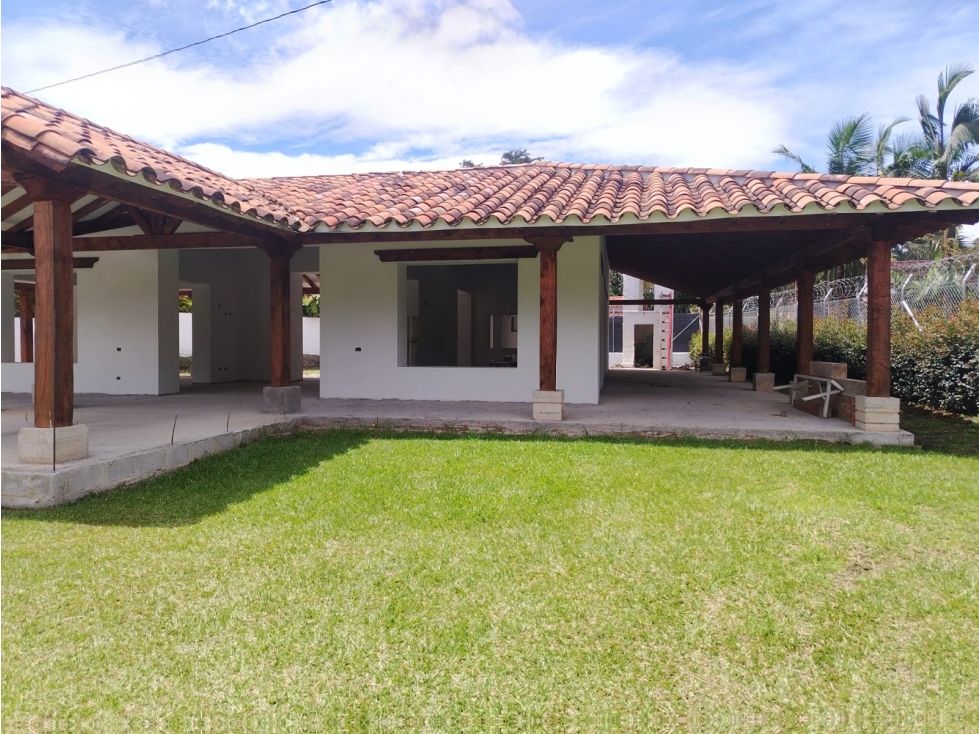 Local en arriendo Antioquia Rionegro El Porvenir 300 m2 Habitaciones 0 Baños 0 Garajes 0 Precio $22000000