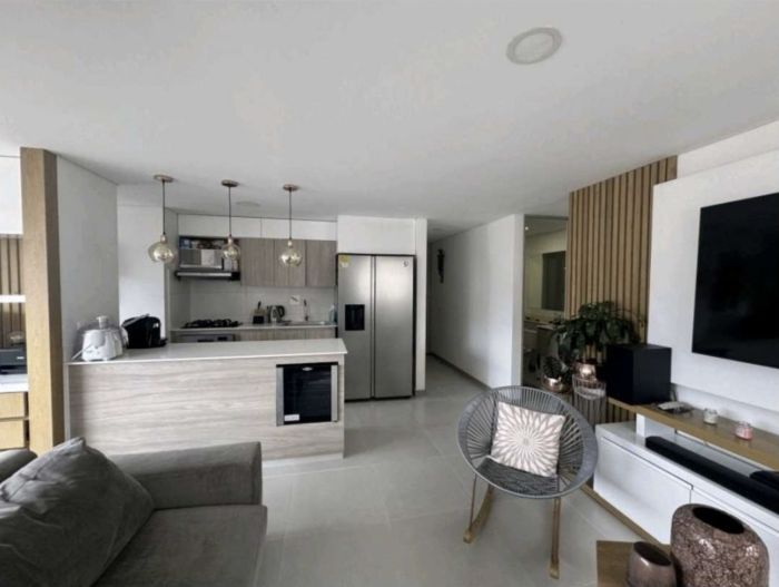 Apartamento en venta Antioquia Sabaneta Holanda 87 m2 Habitaciones 3 Baños 2 Garajes 1 Precio $680000000