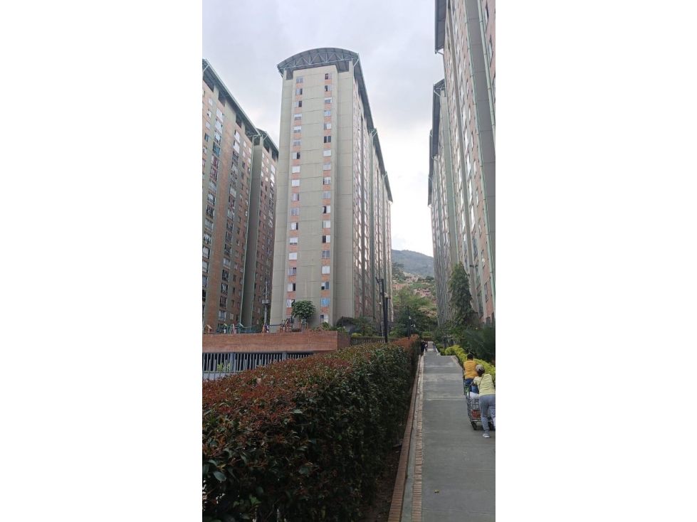 Apartamento en venta Antioquia Medellín Ecoparque Cerro El Volador 61 m2 Habitaciones 3 Baños 2 Garajes 0 Precio $265000000