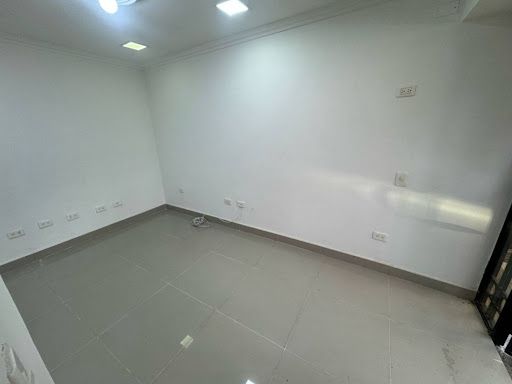 Local en arriendo Antioquia Medellín Cristo Rey 30 m2 Habitaciones 0 Baños 1 Garajes 0 Precio $2600000