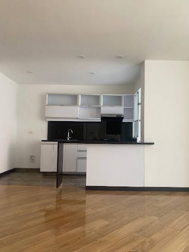 Apartamento en venta Cundinamarca Bogotá Santa Barbara Occidental 62 m2 Habitaciones 1 Baños 2 Garajes 1 Precio $470000000