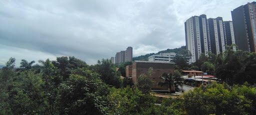 Apartamento en arriendo Antioquia Bello Andalucía 67 m2 Habitaciones 3 Baños 2 Garajes 1 Precio $2000000