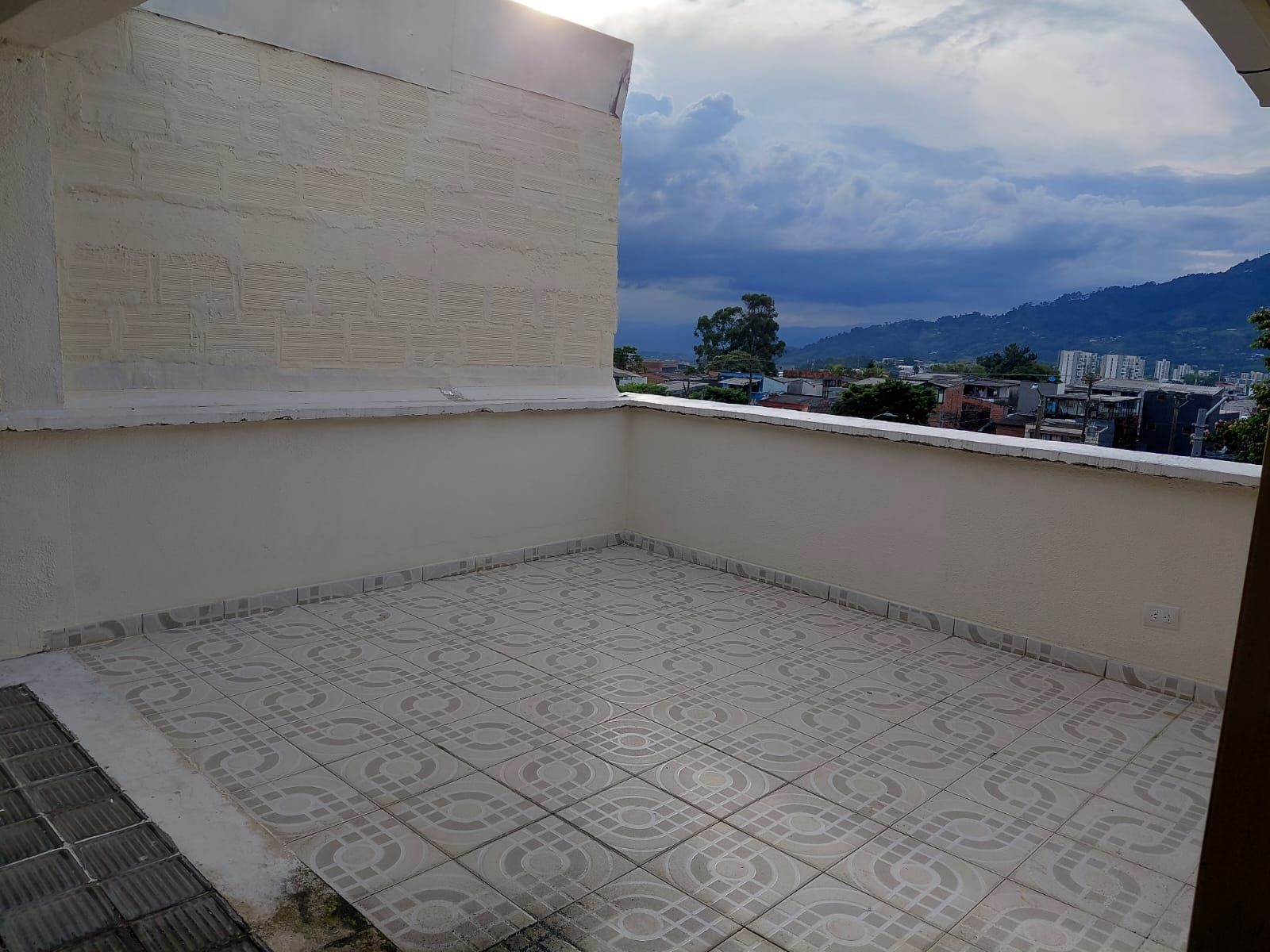 Casa en venta Risaralda Dosquebradas Ub Maracay 170 m2 Habitaciones 6 Baños 6 Garajes 1 Precio $480000000