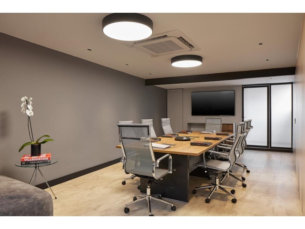 Oficina en venta Antioquia Envigado Mt Villa Grande 305 m2 Habitaciones 0 Baños 7 Garajes 2 Precio $2400000000