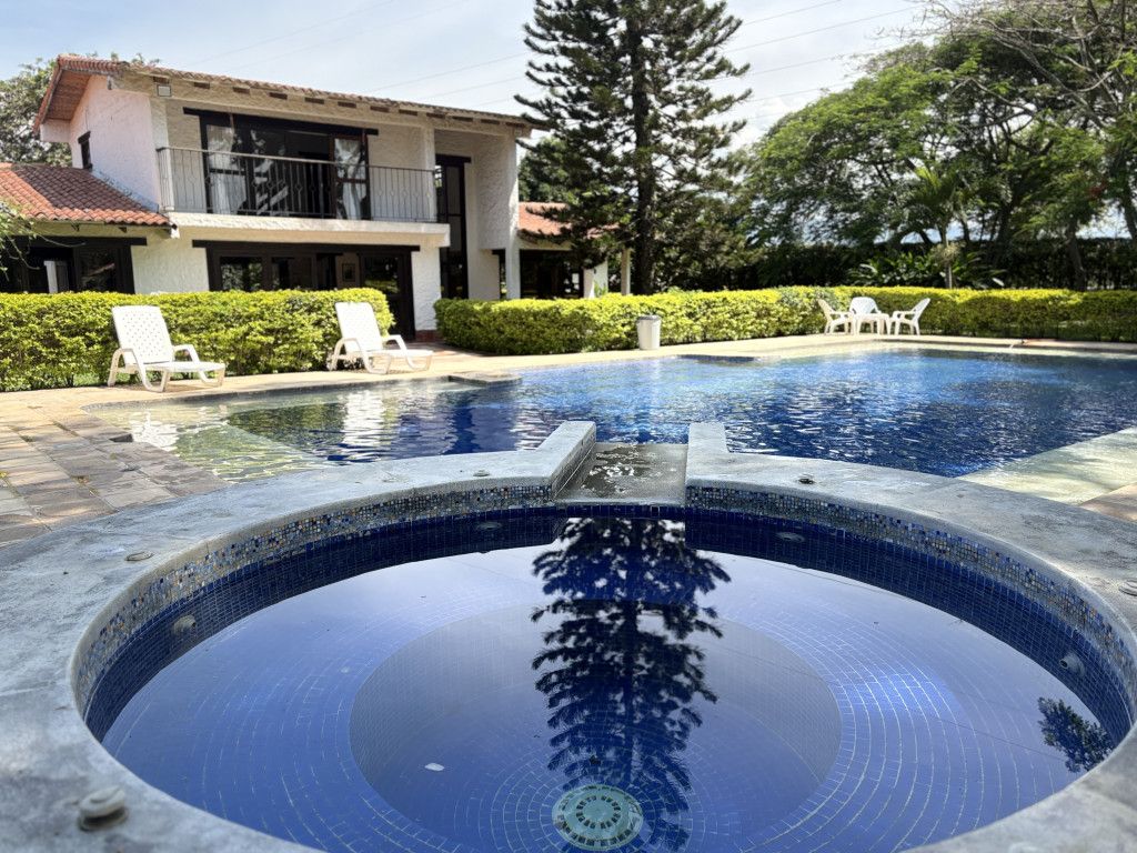 Casa Campestre en venta Valle Del Cauca Palmira Palmira 1360 m2 Habitaciones 4 Baños 5 Garajes 15 Precio $2990000000