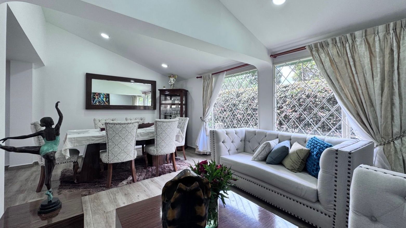 Casa en venta Cundinamarca Bogotá Cjr Iberia Iii 107 m2 Habitaciones 3 Baños 3 Garajes 1 Precio $650000000