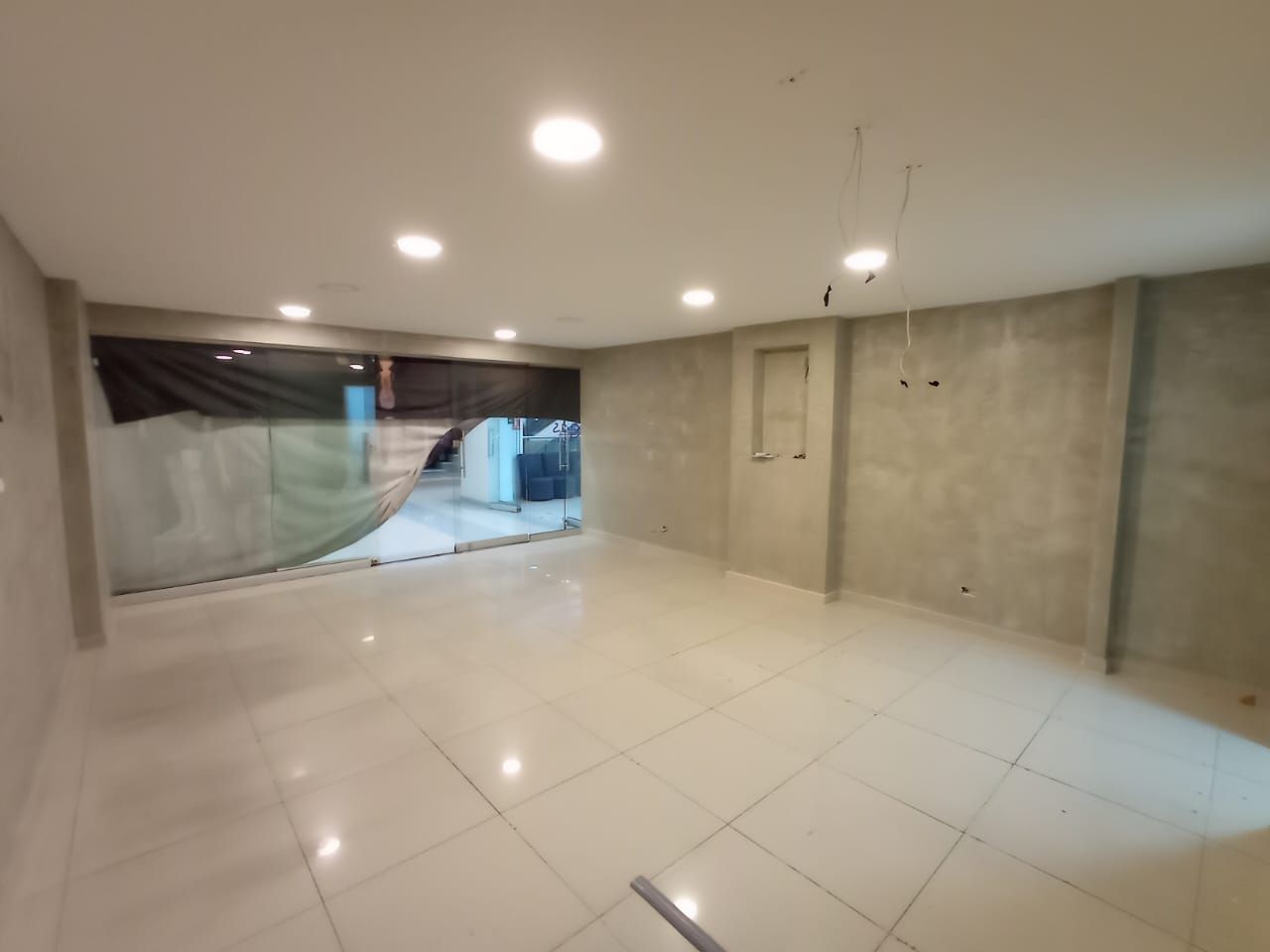 Local en arriendo Antioquia Medellín La Aguacatala 37 m2 Habitaciones 0 Baños 1 Garajes 0 Precio $9700000