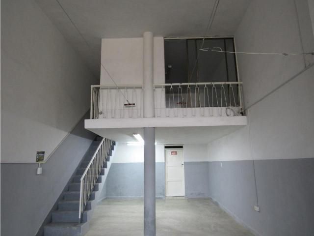 Bodega en arriendo Valle Del Cauca Cali San Nicolás 127 m2 Habitaciones 0 Baños 2 Garajes 2 Precio $4000000