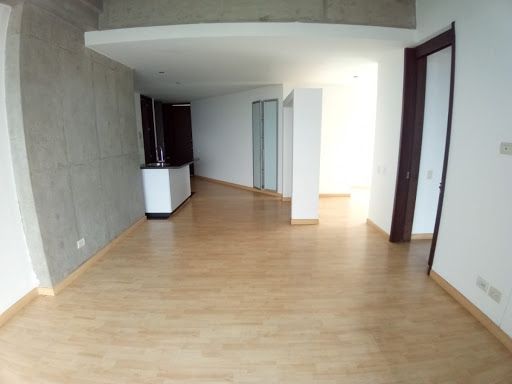 Apartaestudio en venta Valle Del Cauca Cali Santa Rita 90 m2 Habitaciones 1 Baños 2 Garajes 1 Precio $520000000