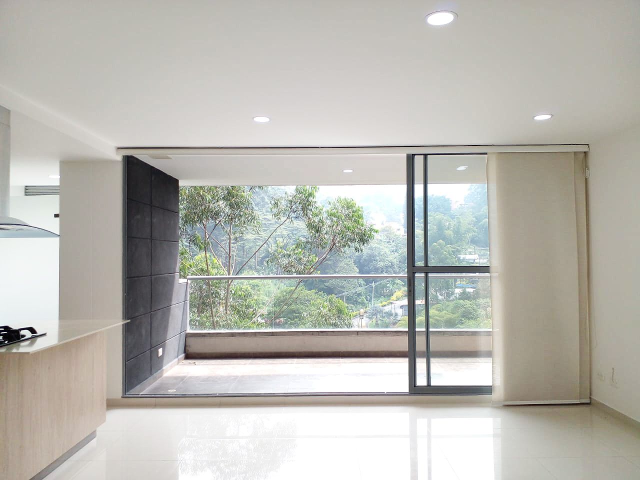 Apartamento en arriendo Antioquia Envigado Zúñiga 106 m2 Habitaciones 4 Baños 3 Garajes 1 Precio $4750000
