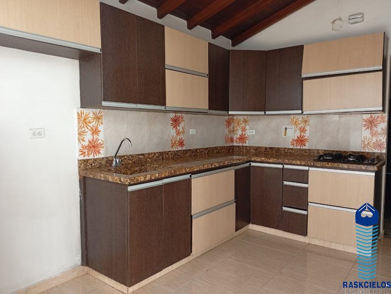 Casa en arriendo Antioquia Medellín Kennedy 252 m2 Habitaciones 5 Baños 3 Garajes 1 Precio $7000000