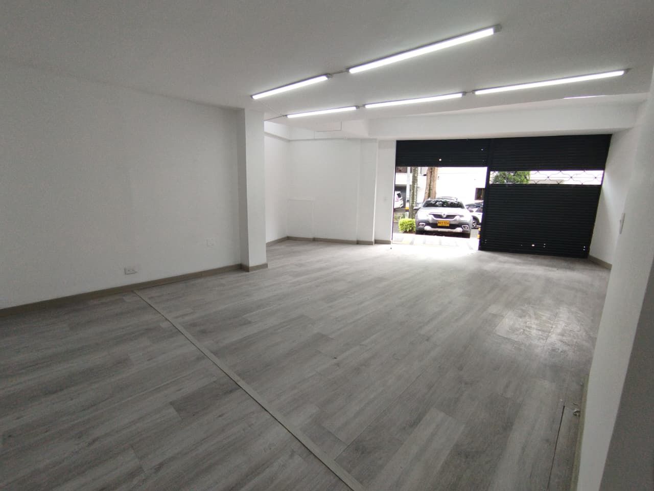 Local en arriendo Antioquia Medellín Urbanizacion El Futuro 42 m2 Habitaciones 0 Baños 1 Garajes 0 Precio $4700000