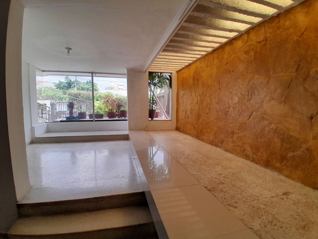 Apartamento en arriendo Atlántico Barranquilla Nuevo Horizonte 160 m2 Habitaciones 3 Baños 2 Garajes 1 Precio $2000000
